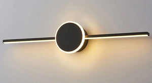 Aplica Luneta în negru aprinsă, lumină caldă, din lateral (81 cm lățime)