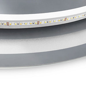 Detaliu al oglinzii Solenne: banda LED din spatele inelului, cu diametrul de 98,5 cm