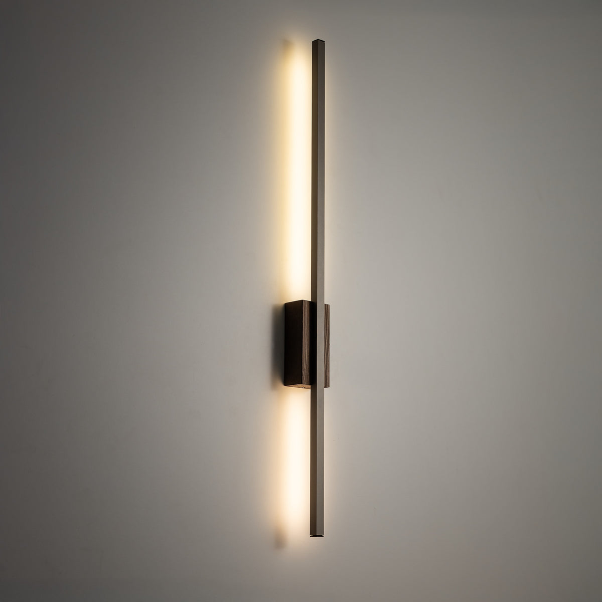 Aplică Flash, maro lemn, M, 55 × 60 × 790 mm