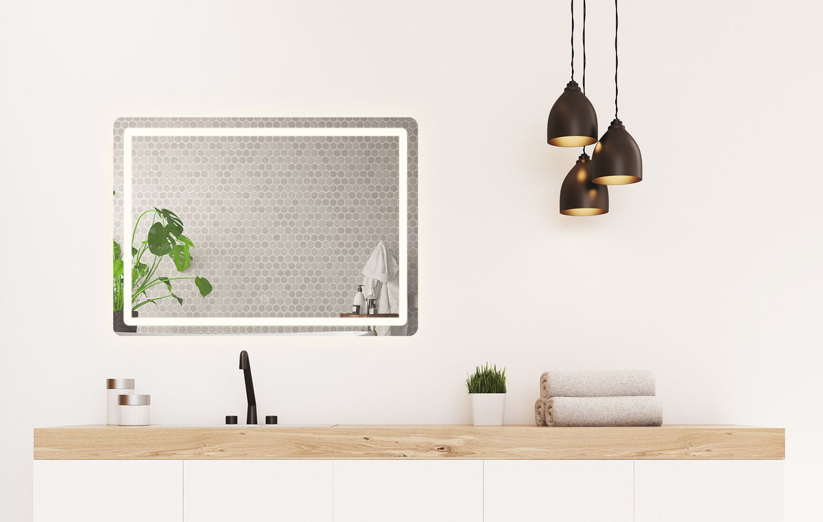 Oglinda Quadra: perete, blat de stejar masiv pe mobilier, trei pendule