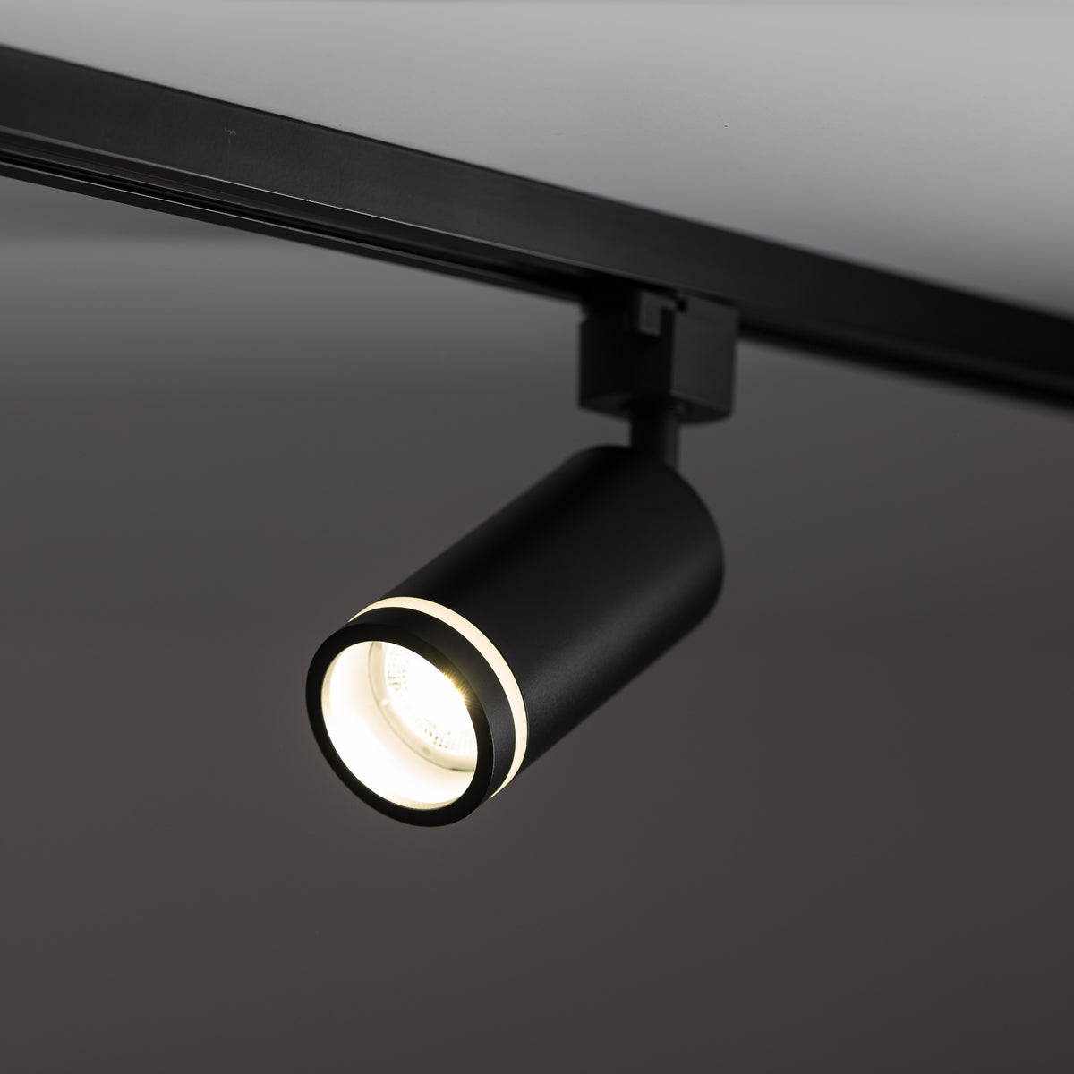 Spot pentru șină Tracer Jet Ring din metal, negru
